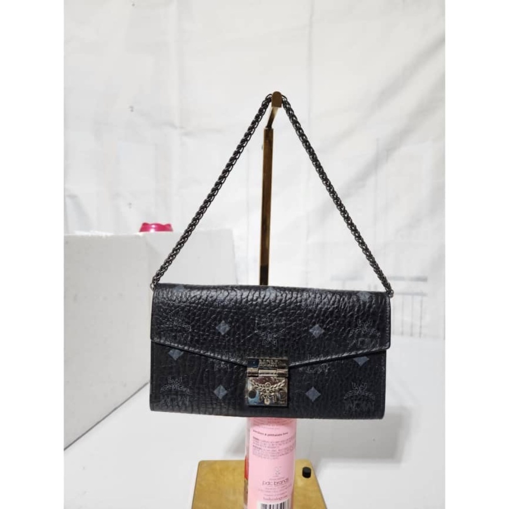 Authentic MCM Visetos Large Patricia Wallet On Chain Black/Grey - Picture 3 of 16